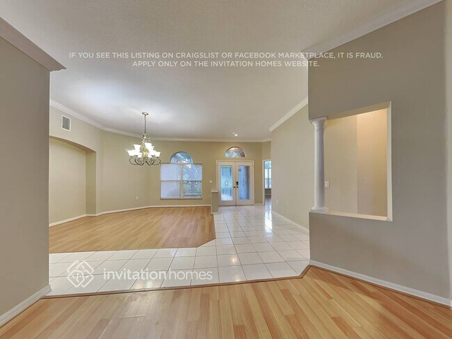 Foto del edificio - 10209 Timberland Point Dr