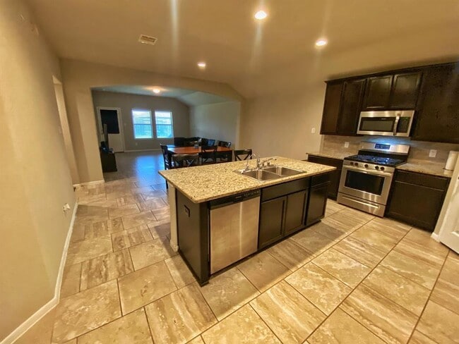 Building Photo - 4027 Cape Barren Ln