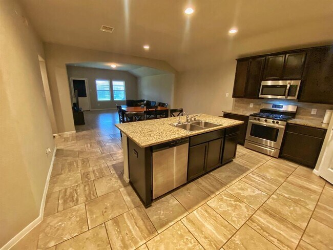Foto del edificio - 4027 Cape Barren Ln