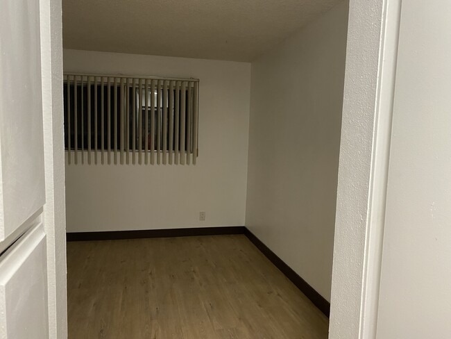 Foto del edificio - 10120 Sepulveda Blvd