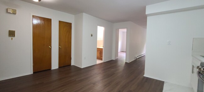 Foto del edificio - 8917 55th Ave
