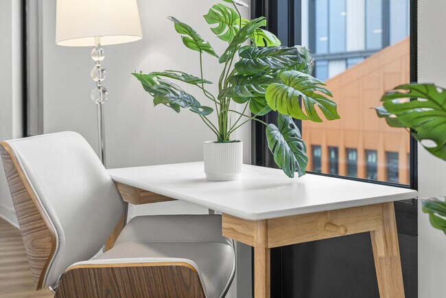 Foto del edificio - 280 Western Ave