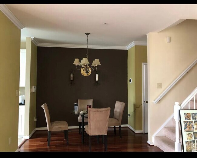 dining room - 44212 Shady Glen Ter