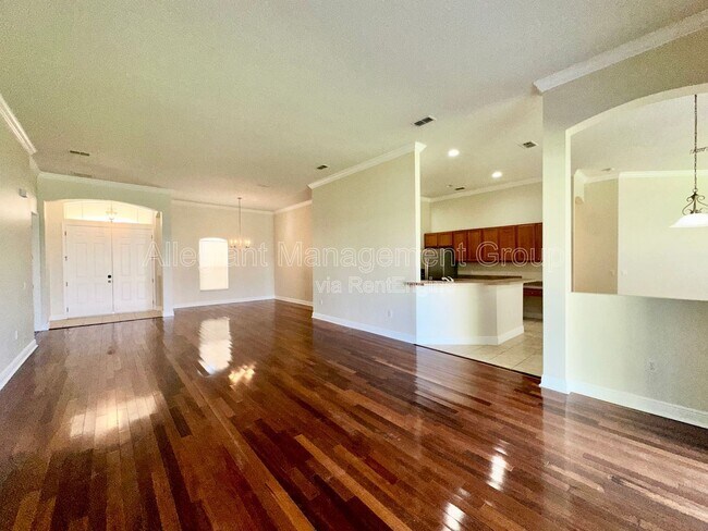 Foto del edificio - 3544 Somerset Cir