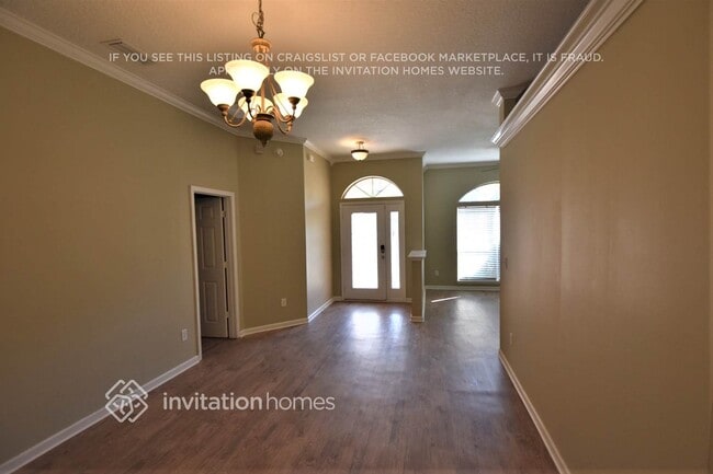 Building Photo - 13928 Fish Eagle Dr E