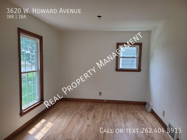 Foto del edificio - 3620 W Howard Ave