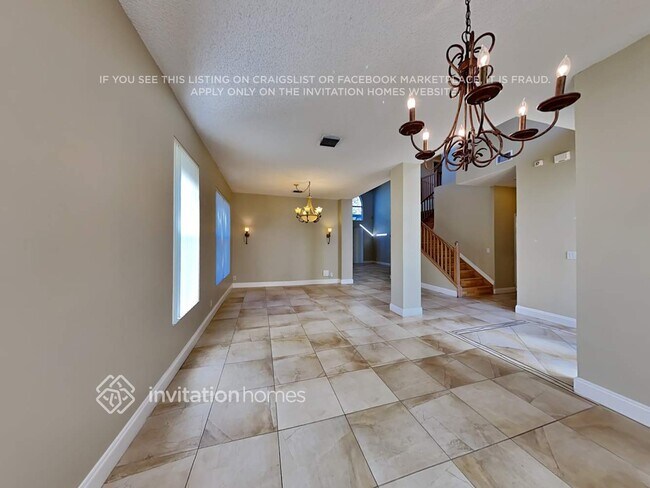 Building Photo - 1170 NW 185th Ave