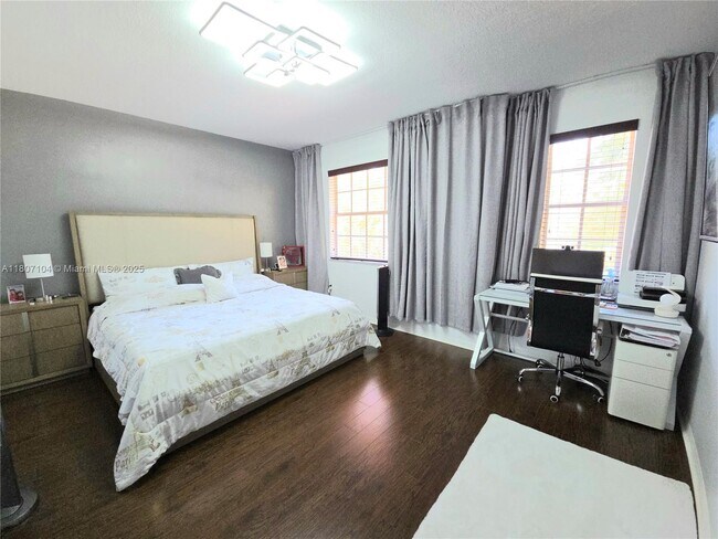 Foto del edificio - 12763 SW 49th Ct