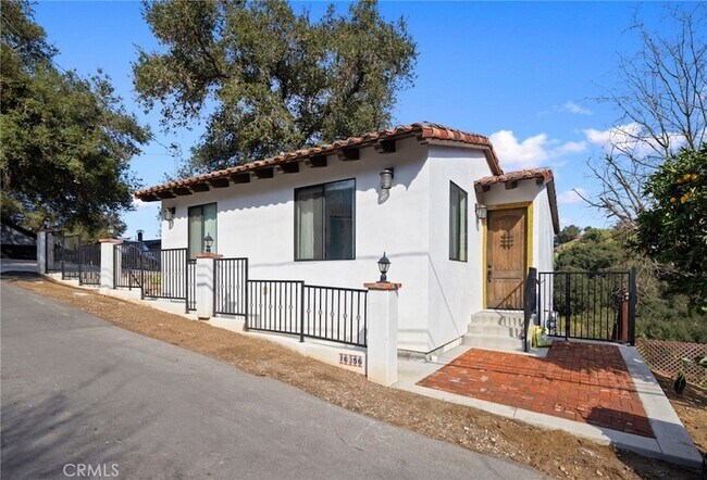 Foto del edificio - 16356 Canon Ln