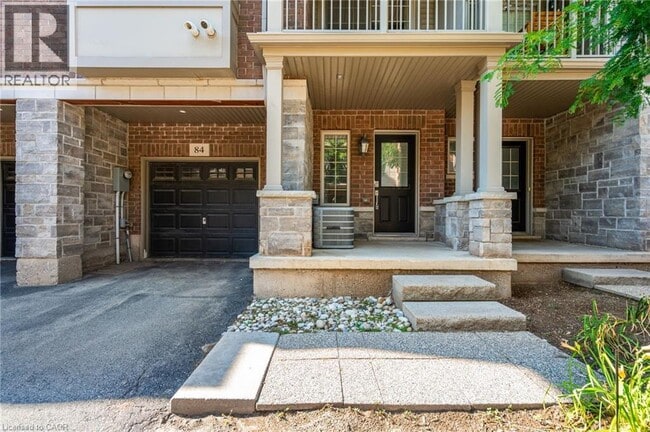 Photo du bâtiment - 1401 Plains Rd E