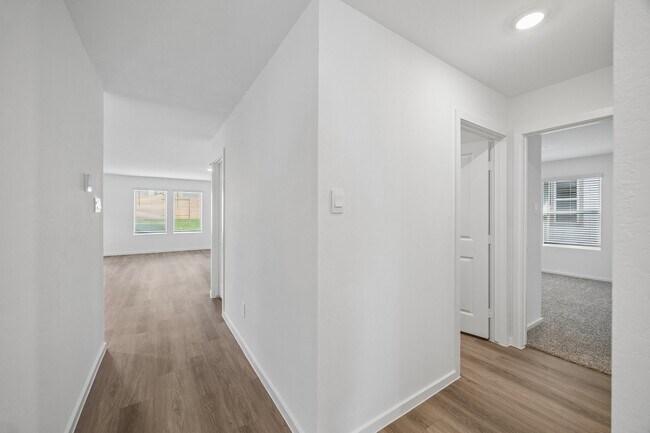 Foto del edificio - 11822 Serena's Song Dr