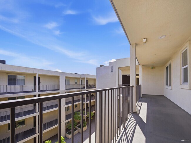 Foto del edificio - 14412 Killion St