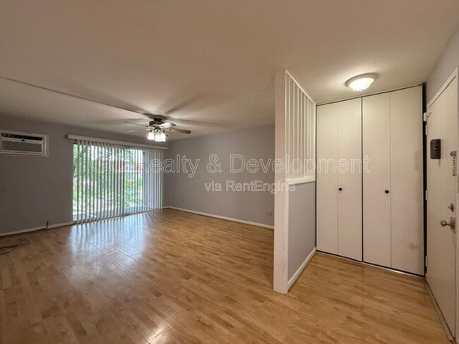 Building Photo - 1180 Meadow Ln