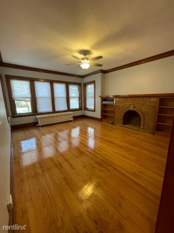 Building Photo - 2 br, 1 bath House - 5922 N Melvina Ave 1 ...