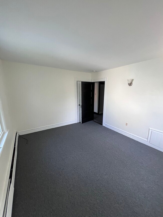 Foto del edificio - 140 Center St