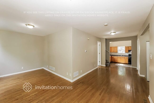 Foto del edificio - 783 E Galena Blvd
