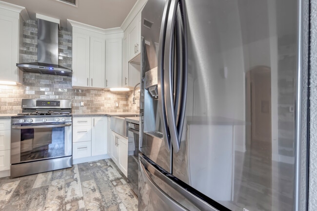 Foto del edificio - 550 Park Blvd