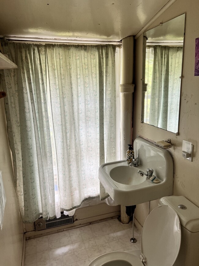 Building Photo - 4386 Prospect Lake Rd