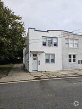 Building Photo - 711 Adriatic Ave