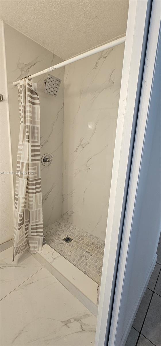 Foto del edificio - 1007 N 39th St