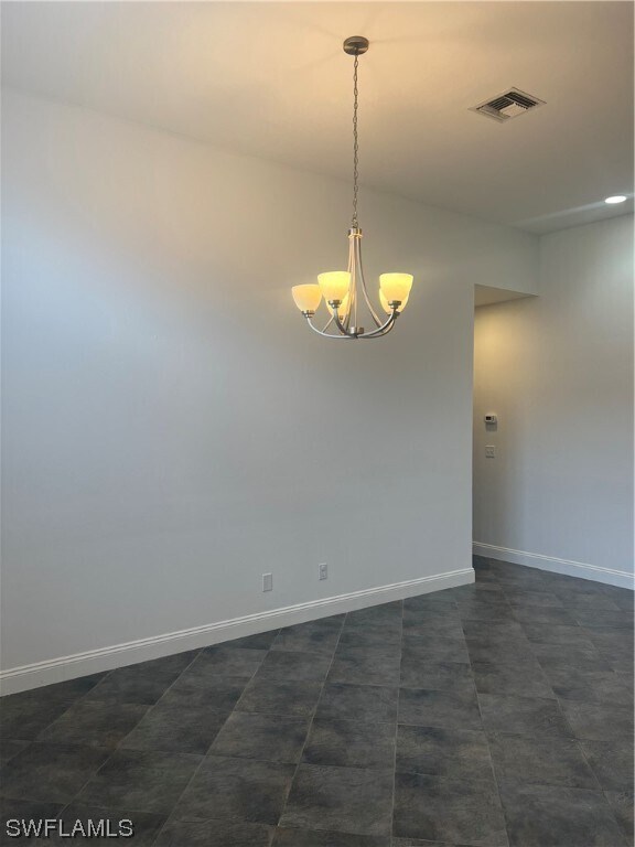 Building Photo - 190 San Rafael Ln