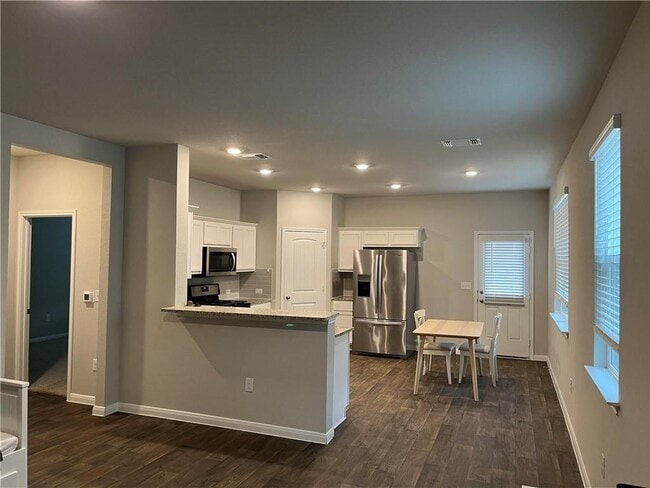 Foto del edificio - 14010 Levy Ln