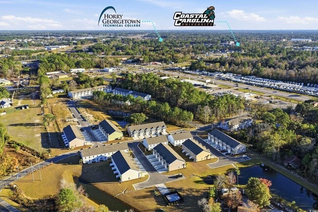 Building Photo - 322 Honeystone St