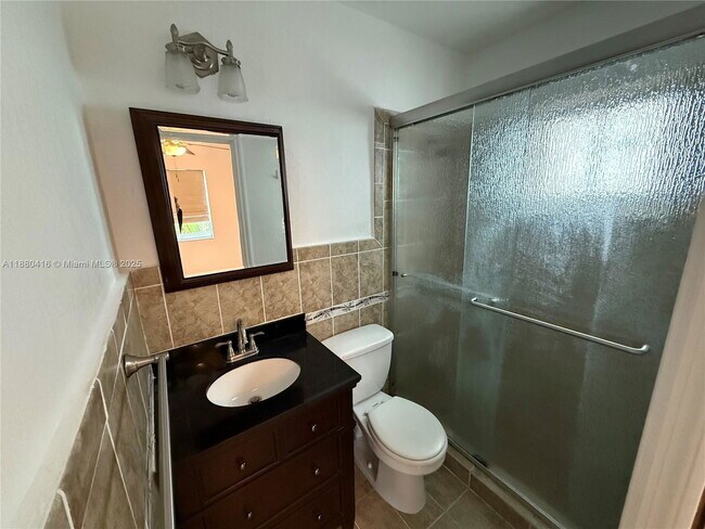 Foto del edificio - 1429 SW 23rd Terrace