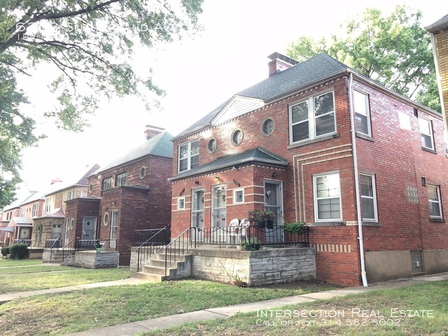 Classic St. Louis Hills 1bd/1ba Apartment Apartment for Rent in St