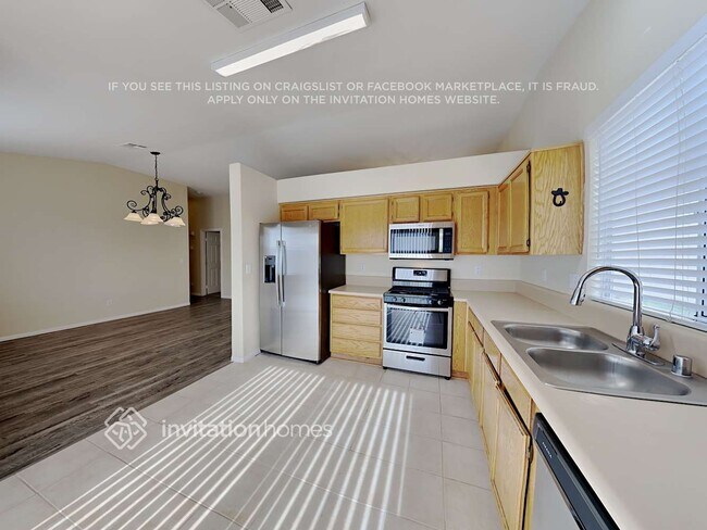 Foto del edificio - 2043 Babylon Mill St