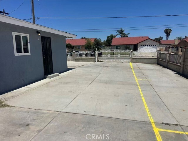 Foto del edificio - 8932 Redwood Ave