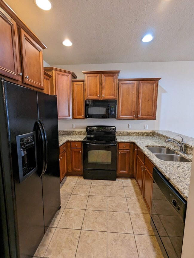 Building Photo - 8862 Brown Pelican Cir