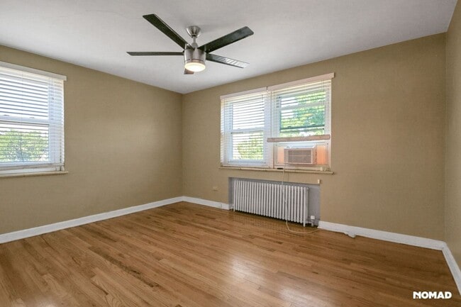 Building Photo - Charming 2BR Condo in Denver