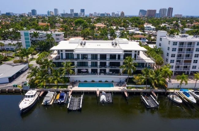 Building Photo - 161 Isle of Venice Dr