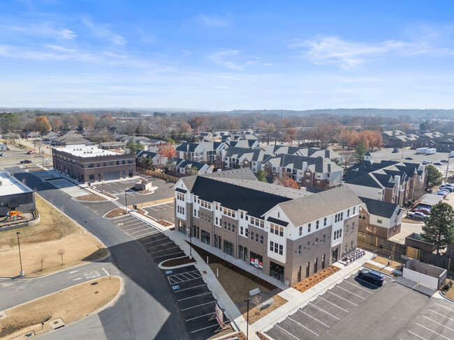 Foto del edificio - 2215 Dave Ward Dr