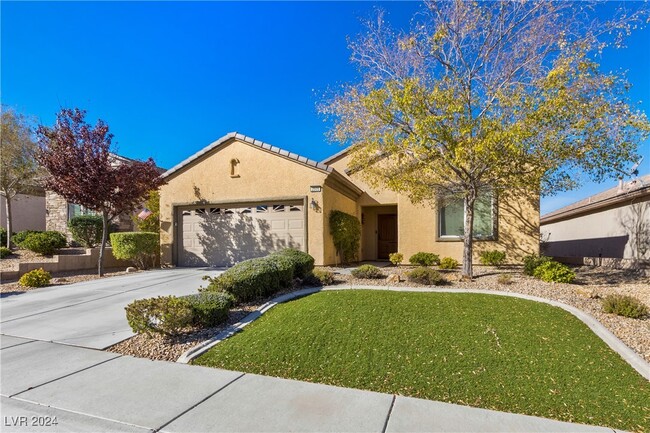 Building Photo - 2505 Crater Rock St