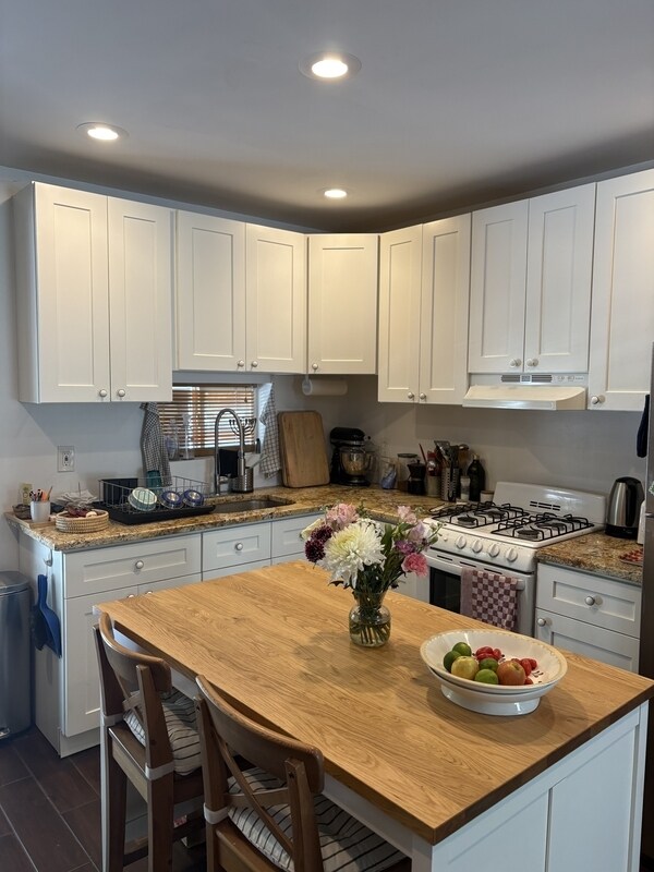 Foto del edificio - 2144 Cherry St