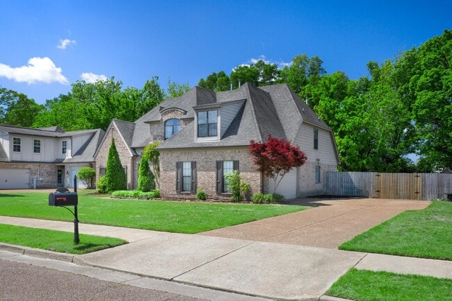 Building Photo - 6361 William Hill Dr