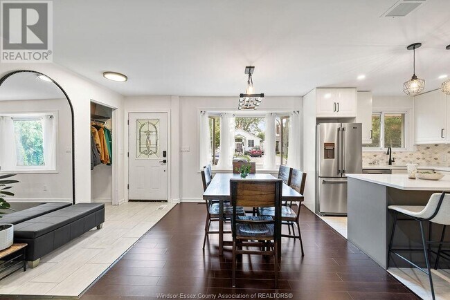 Building Photo - 738 Scofield Ave