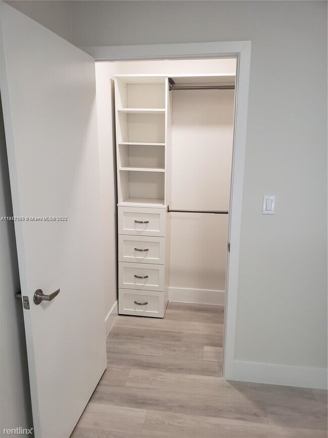 Foto del edificio - 3 br, 2.5 bath House - 2561 NE 193rd St Un...