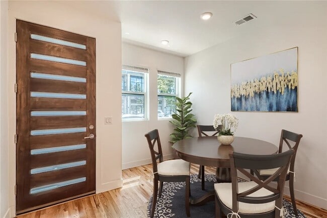 Building Photo - Stunning 2023- Built Brownstone-Style Town...