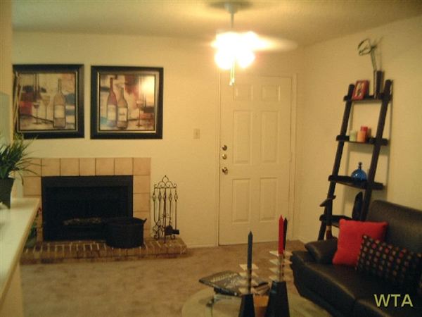Primary Photo - 7207 Snowden Rd