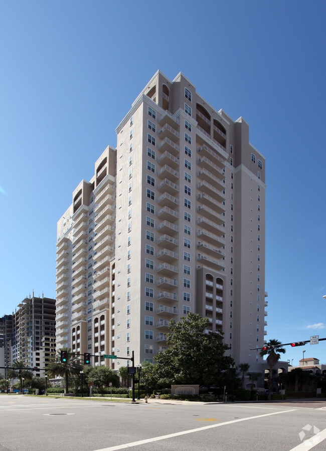 Berkman Plaza Condos Apartments Jacksonville, FL