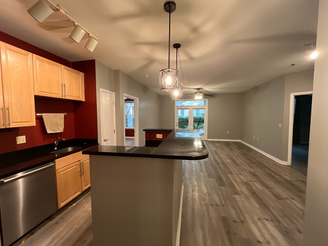 1201 E West Hwy Unit 114, Silver Spring, MD 20910 Condo for Rent in