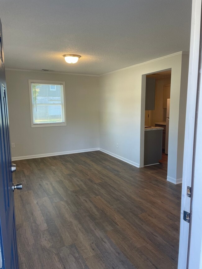 Foto del edificio - 5799 Sledge St