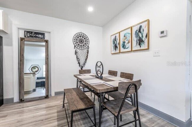 Foto del edificio - 511 San Juan Blvd