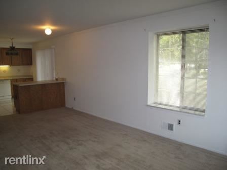 Building Photo - 32969 Cedar Ridge Ct