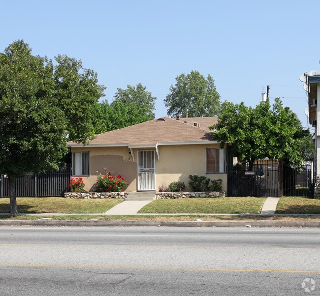 Building Photo - 18139 Roscoe Blvd