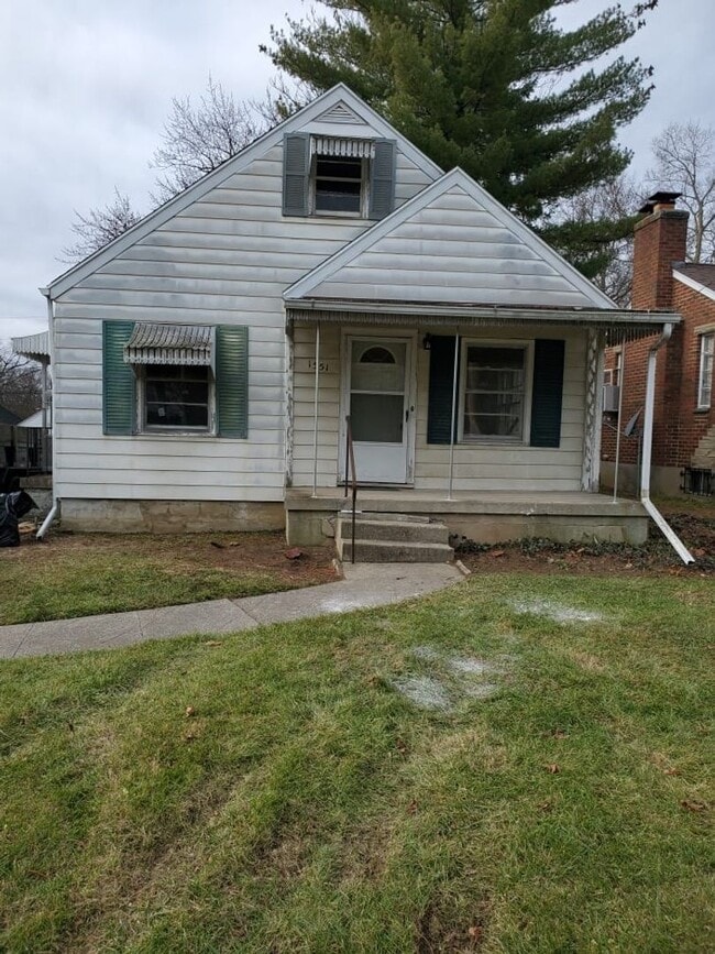 Building Photo - 1551 Canfield Ave