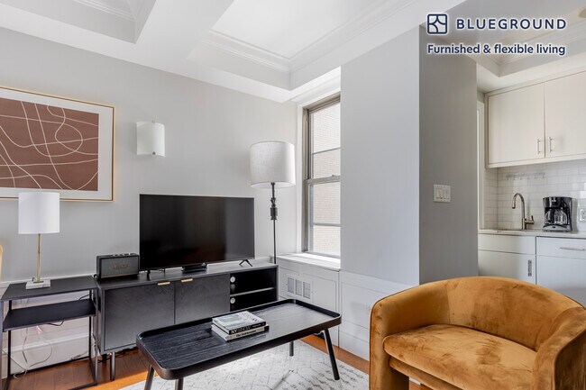 Foto del edificio - 240 W 73rd St